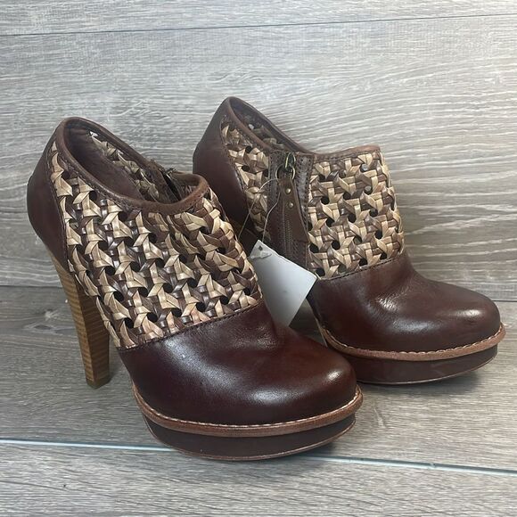 NWT Ugg Fatima Woven Brown Leather Women’s Sz 7 Elegant Platform Heeled Shoes - Picture 12 of 16